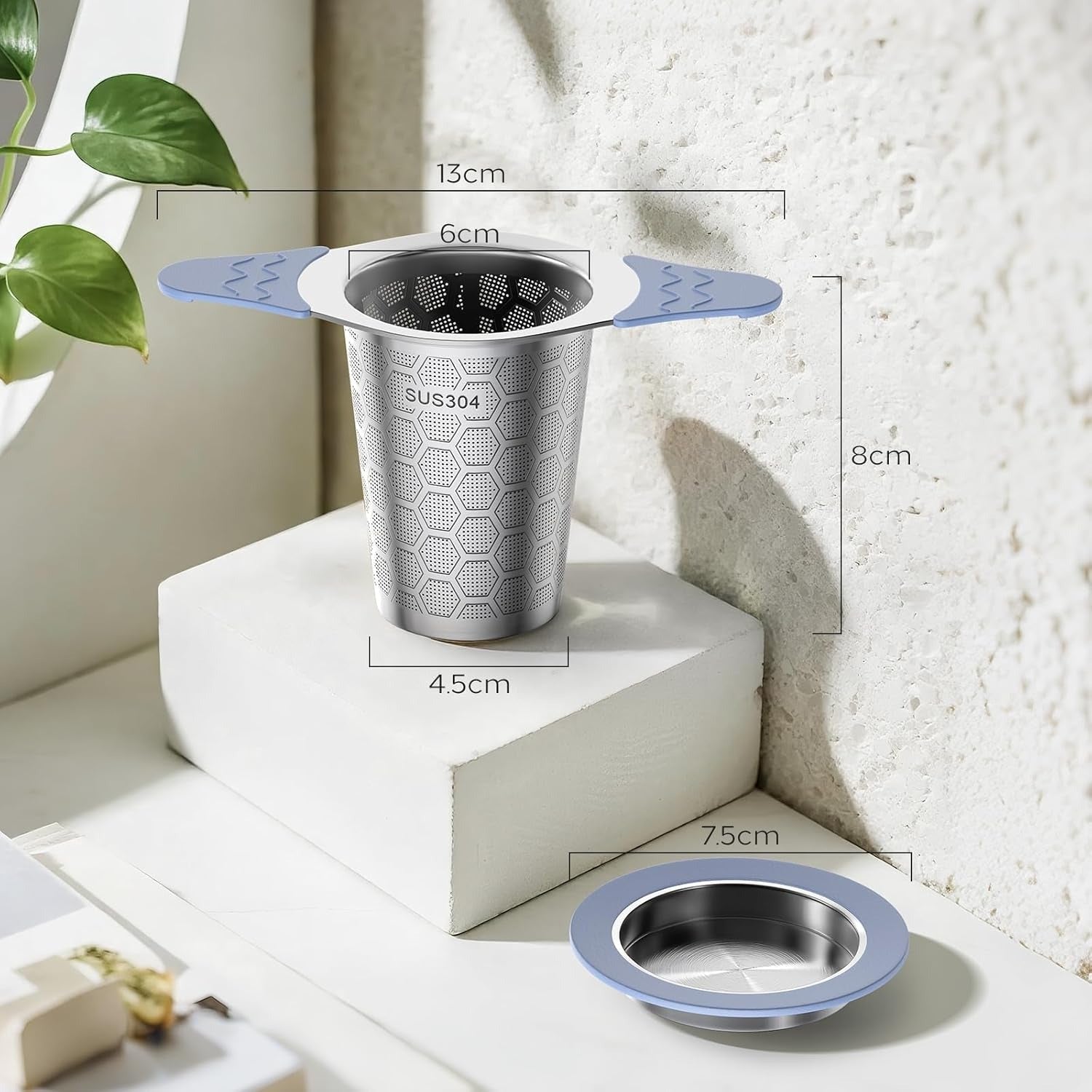 Edelstahl Teesieb mit Silikongriff blau - Calitronshop.com